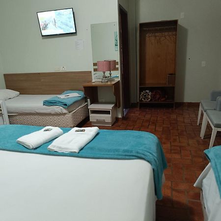 Pousada Evelina Foz do Iguacu Exterior photo
